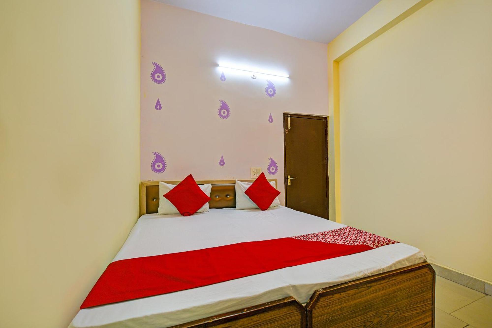 Hotel O Aj Star Hotel Faridabad Exterior photo